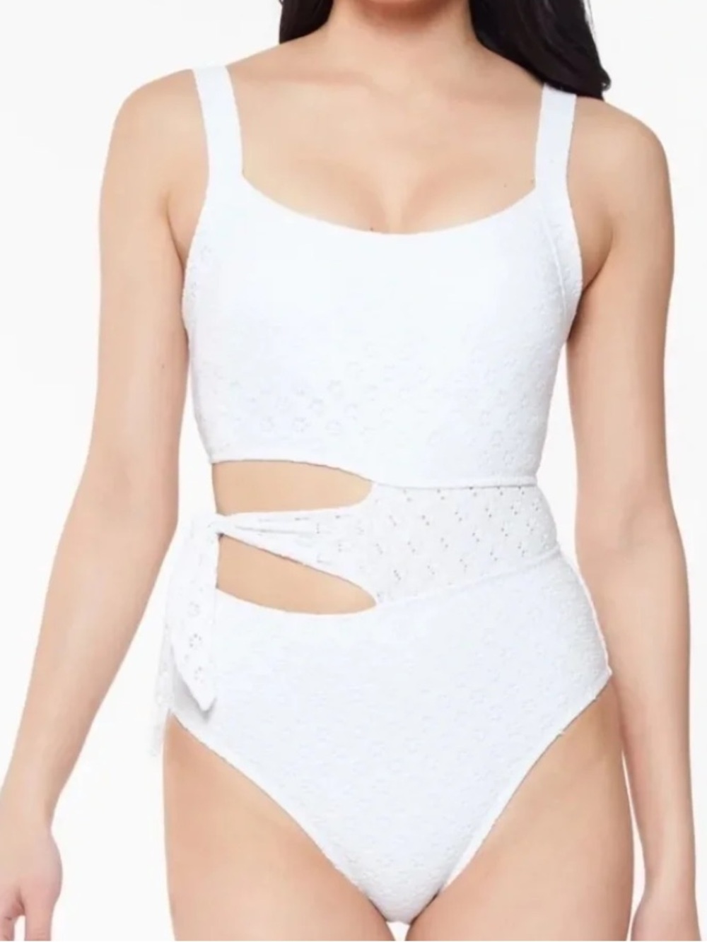 Jessica Simpson | Sweet Tooth Solids Cut Out One Piece Swimsuit | White | NWT